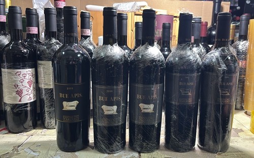 Bue apis cantina del - taburno, |